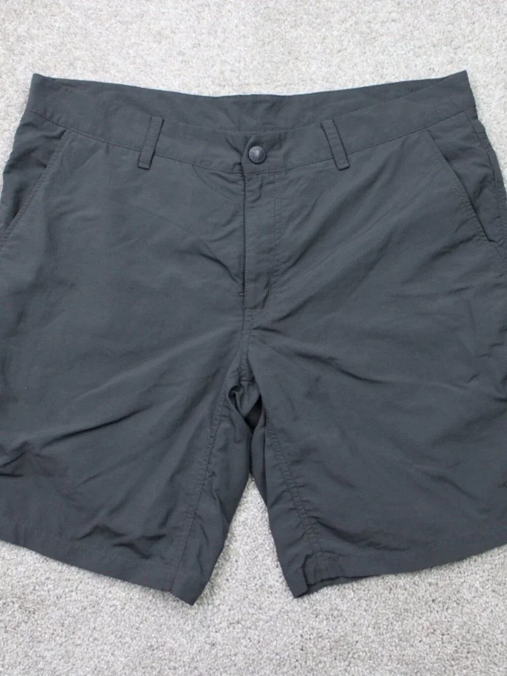 The North Face Shorts Men 36 Gray 100% Nylon 9